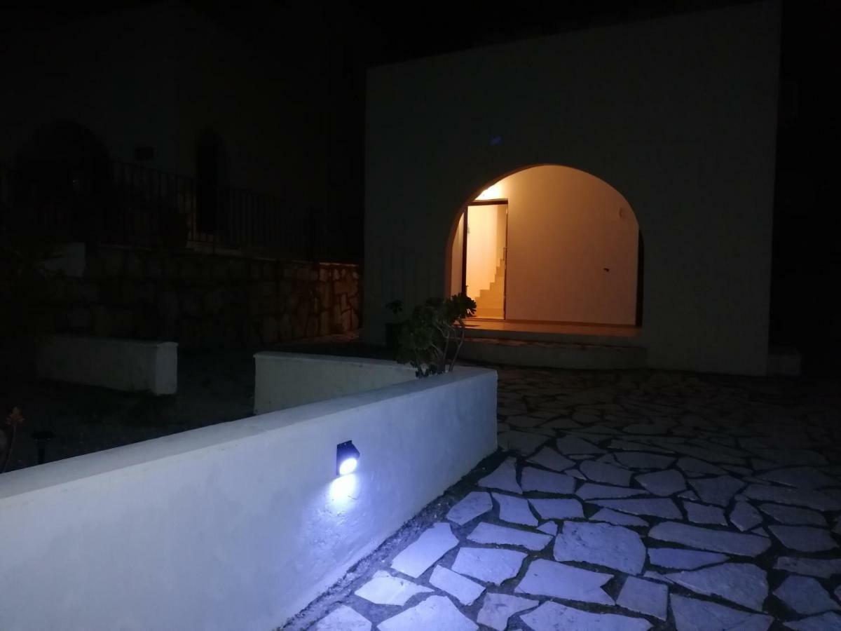 Villa Elan Mouríon Exteriör bild